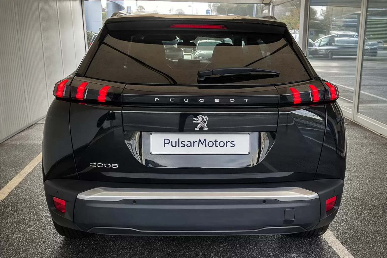 Peugeot e-2008