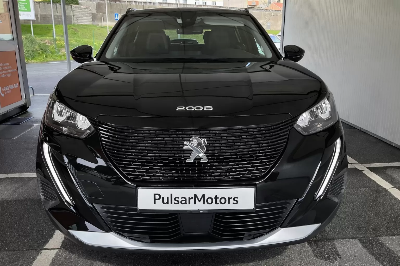 Peugeot e-2008