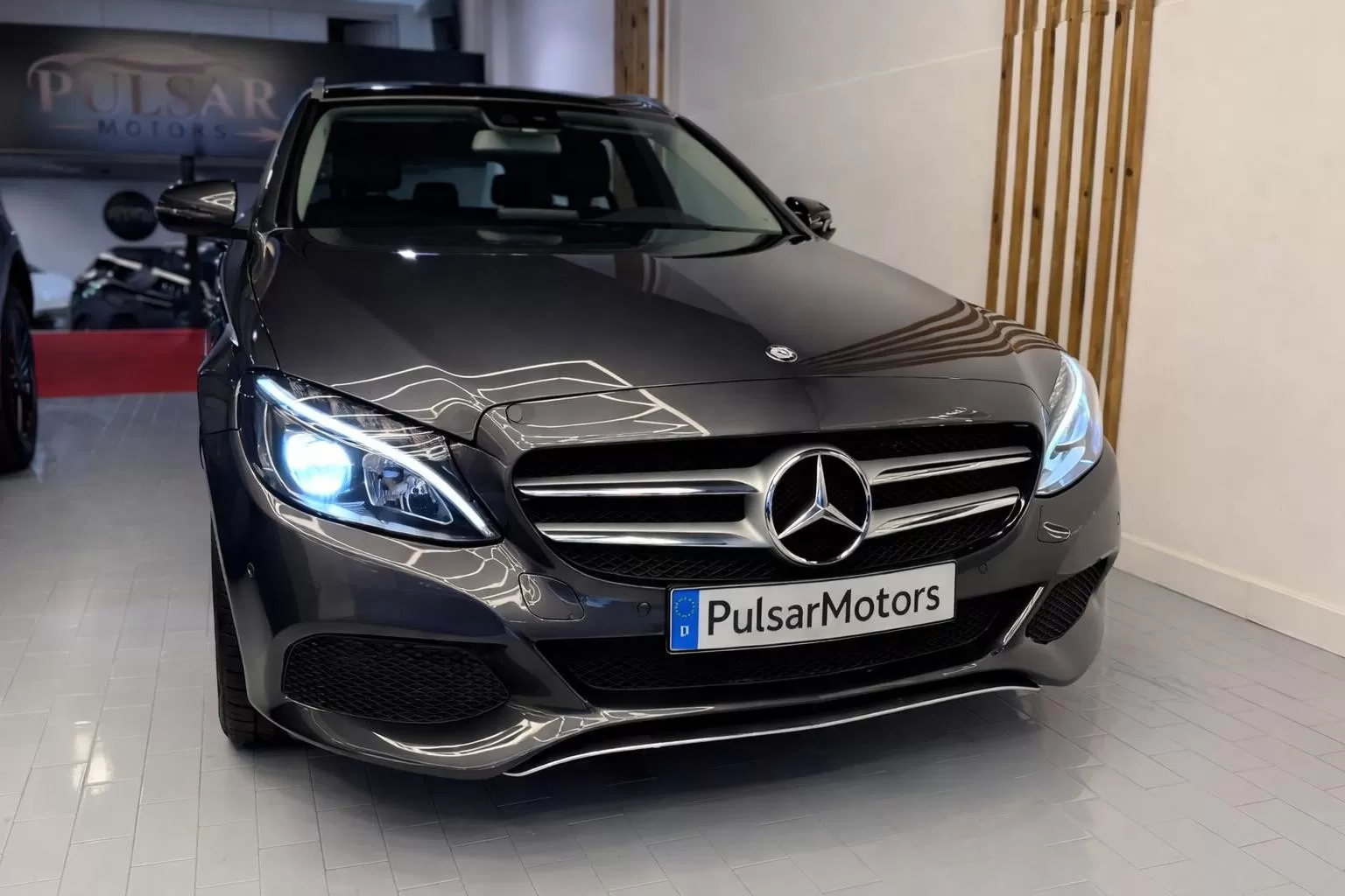 Mercedes-Benz C 200