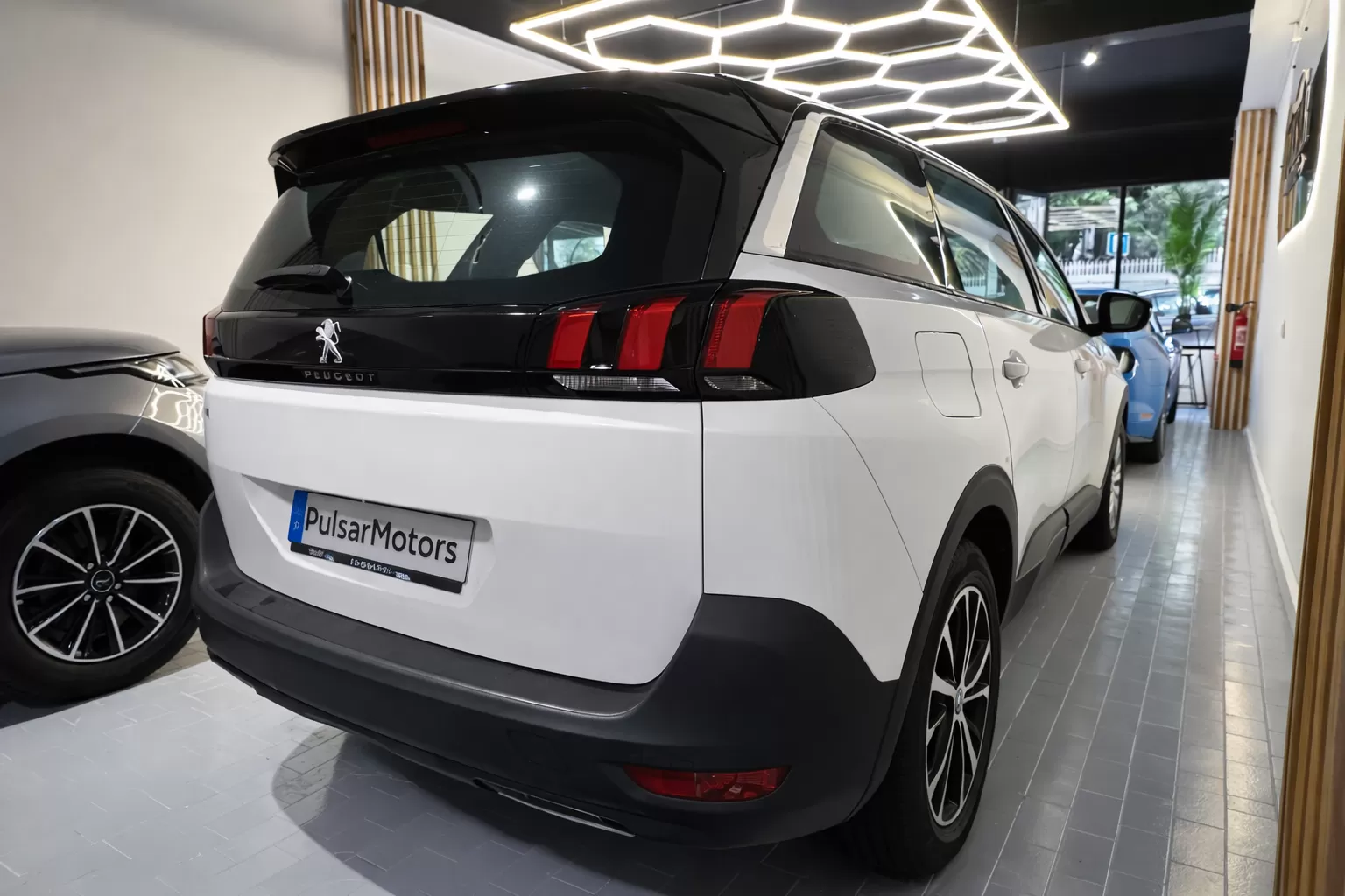 Peugeot 5008