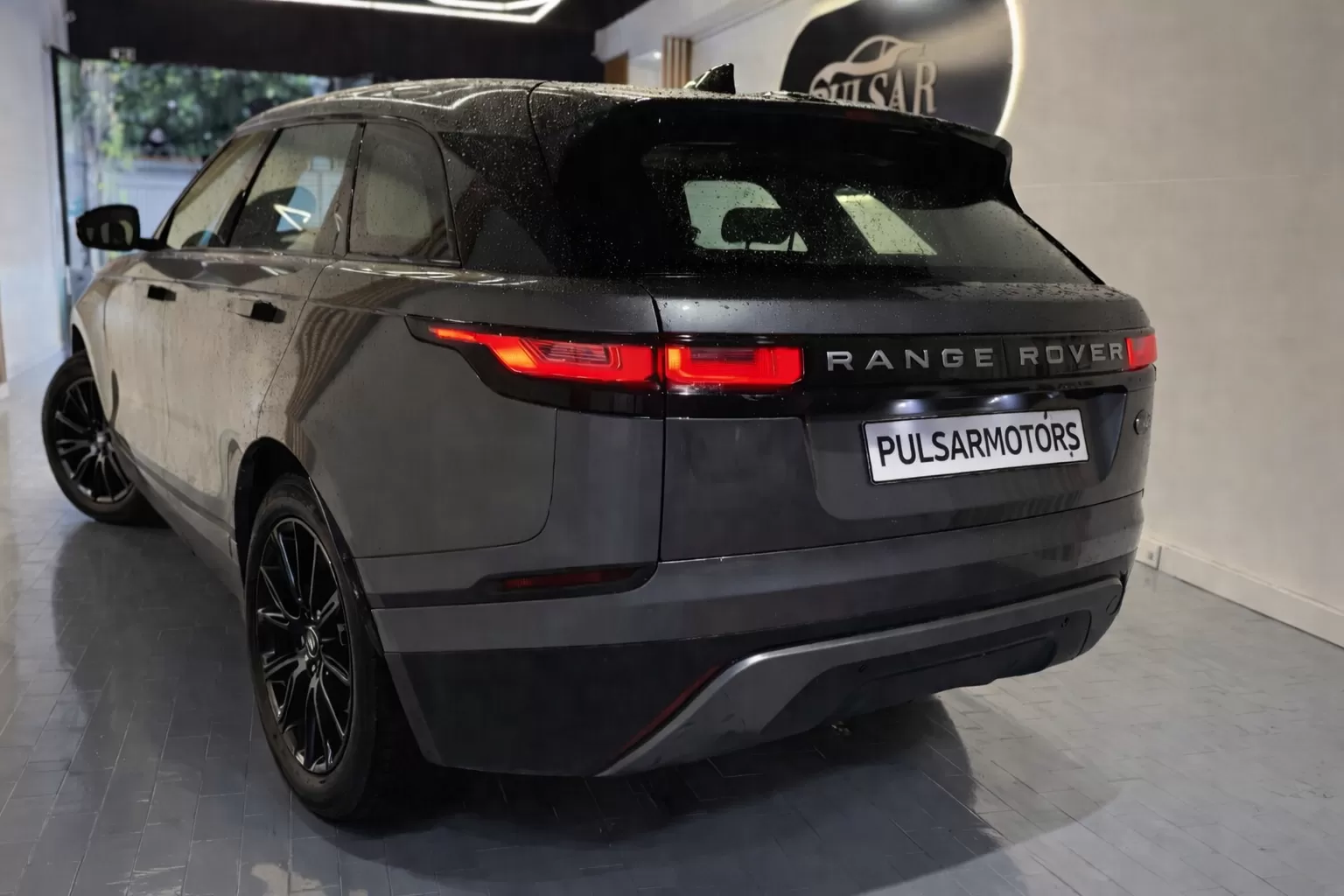 Land Rover Velar