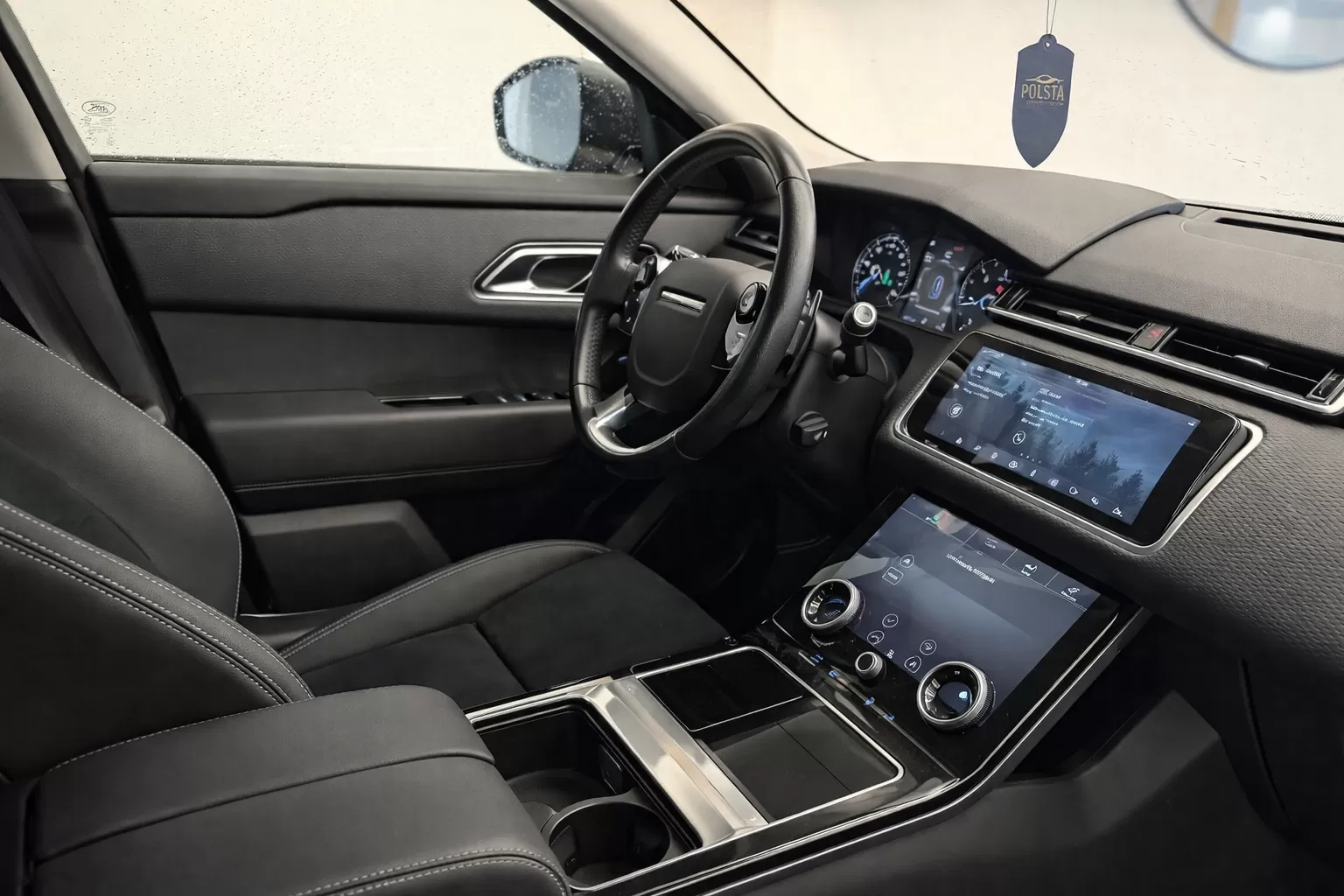 Land Rover Velar