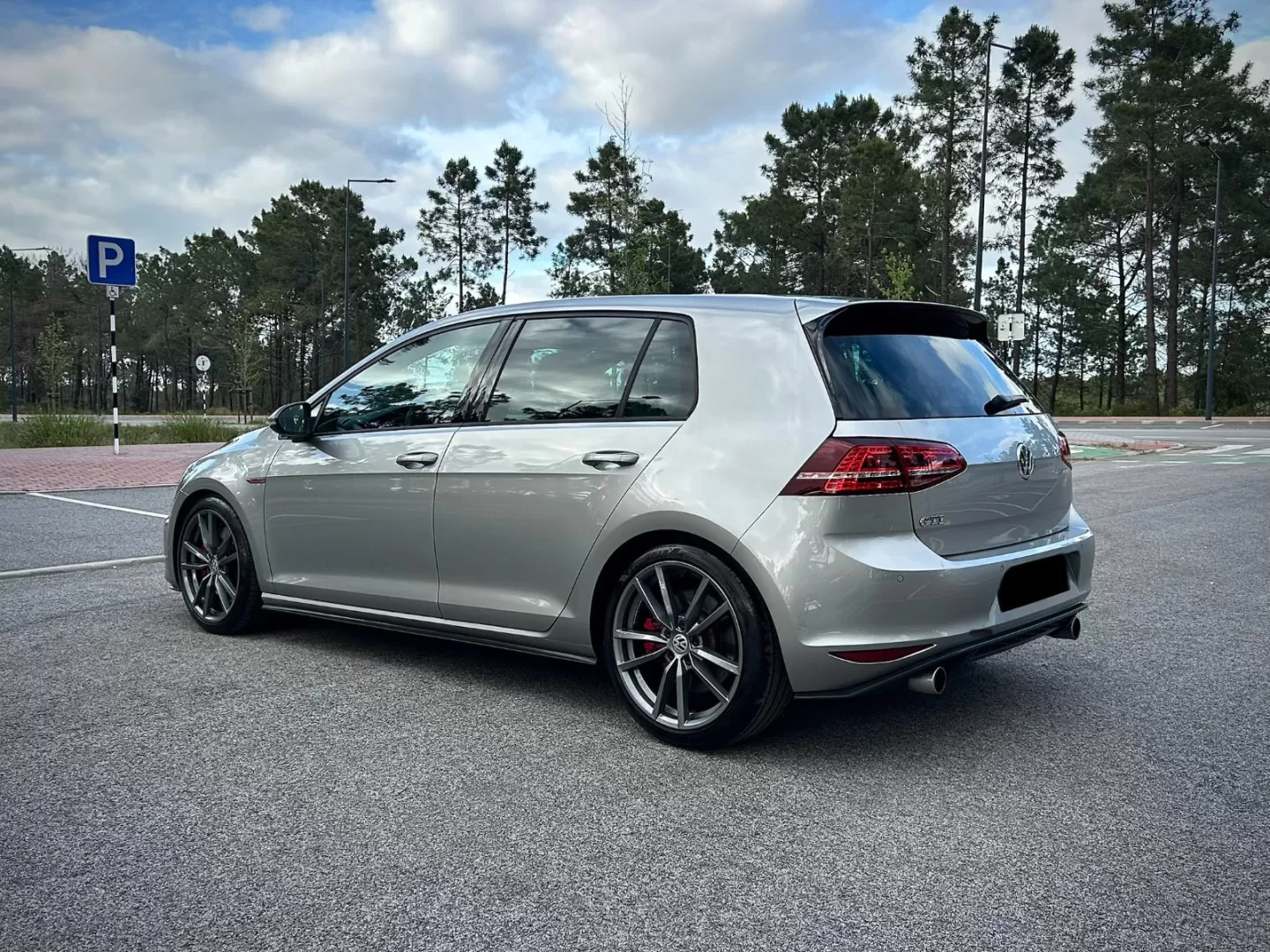 VW Golf