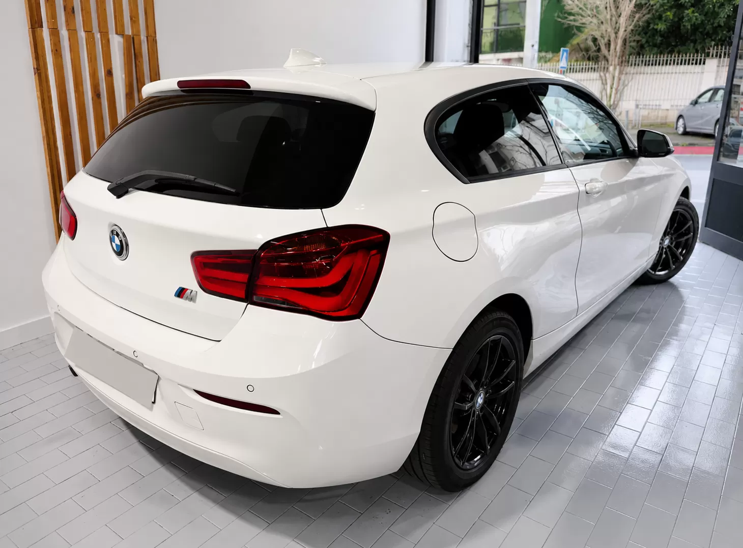 BMW 114