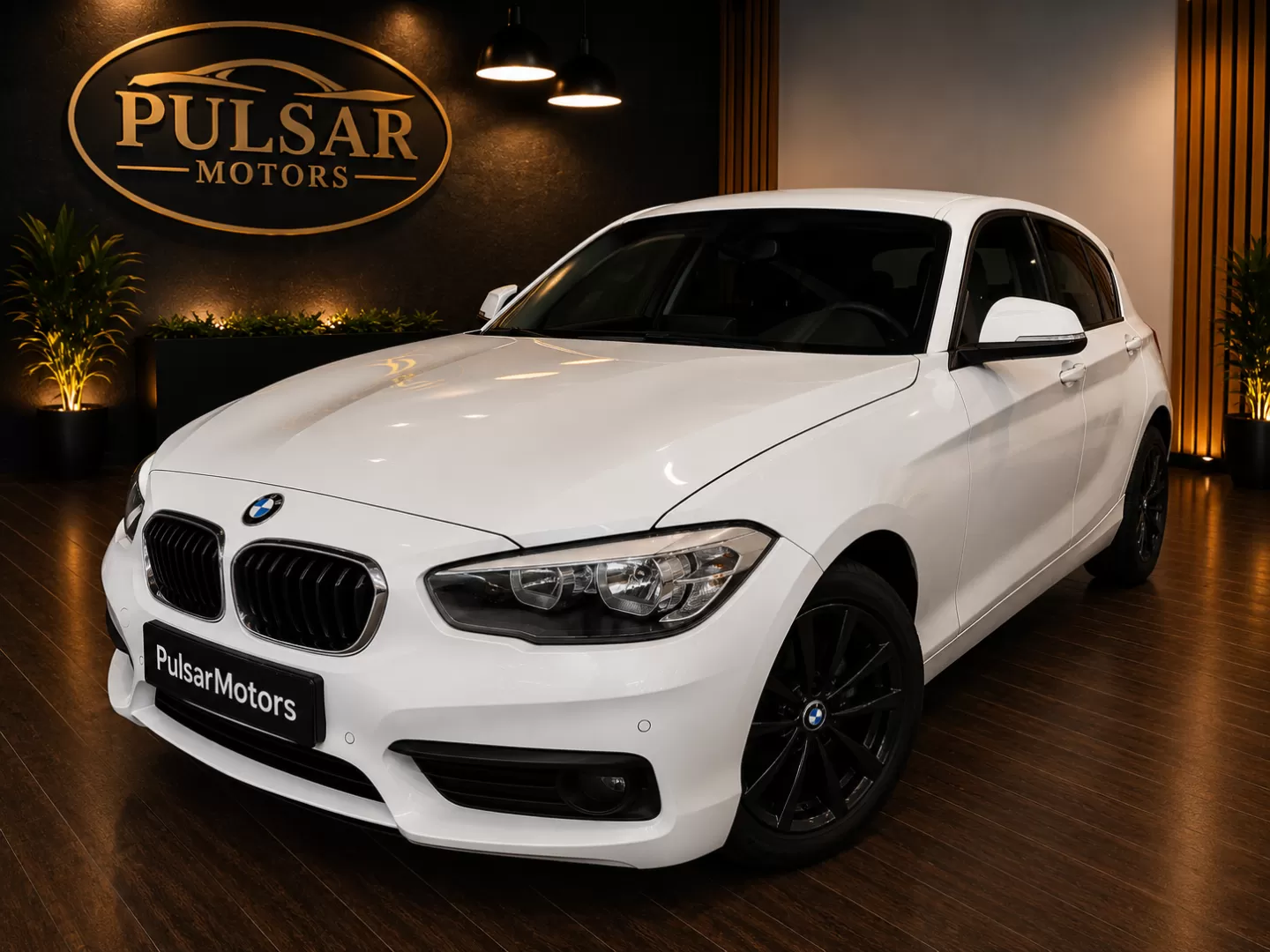 BMW 114