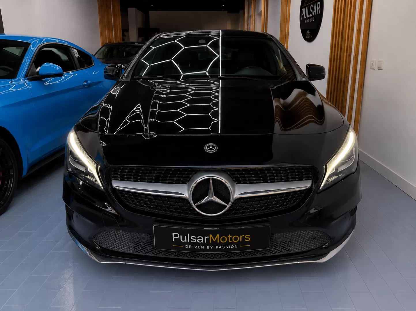 Mercedes-Benz CLA 180