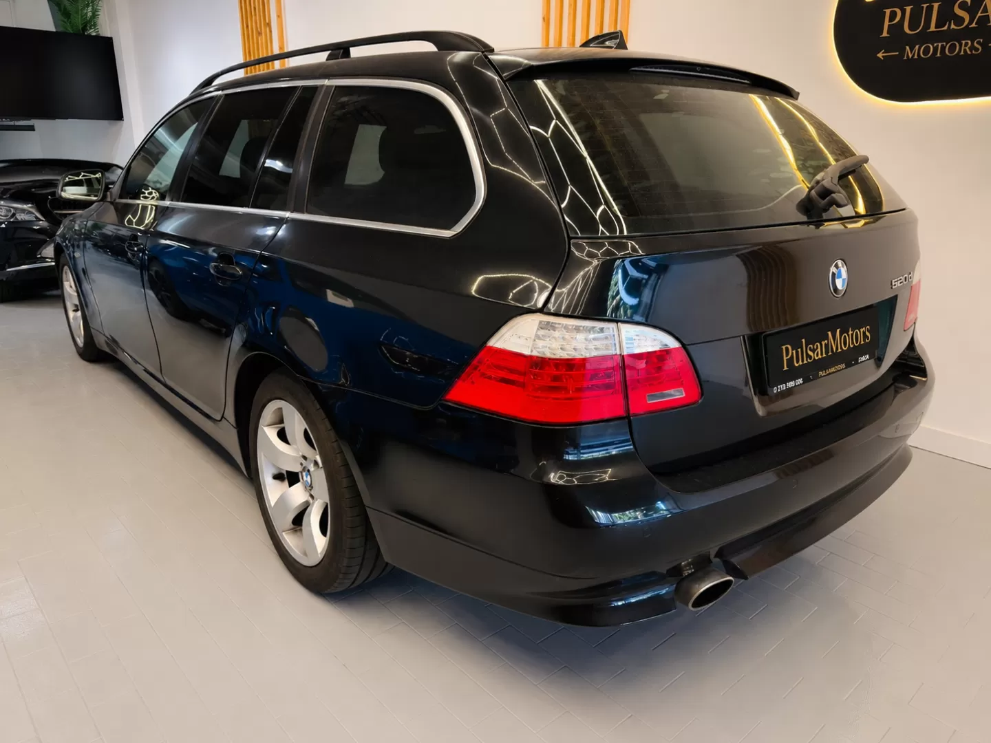 BMW 520