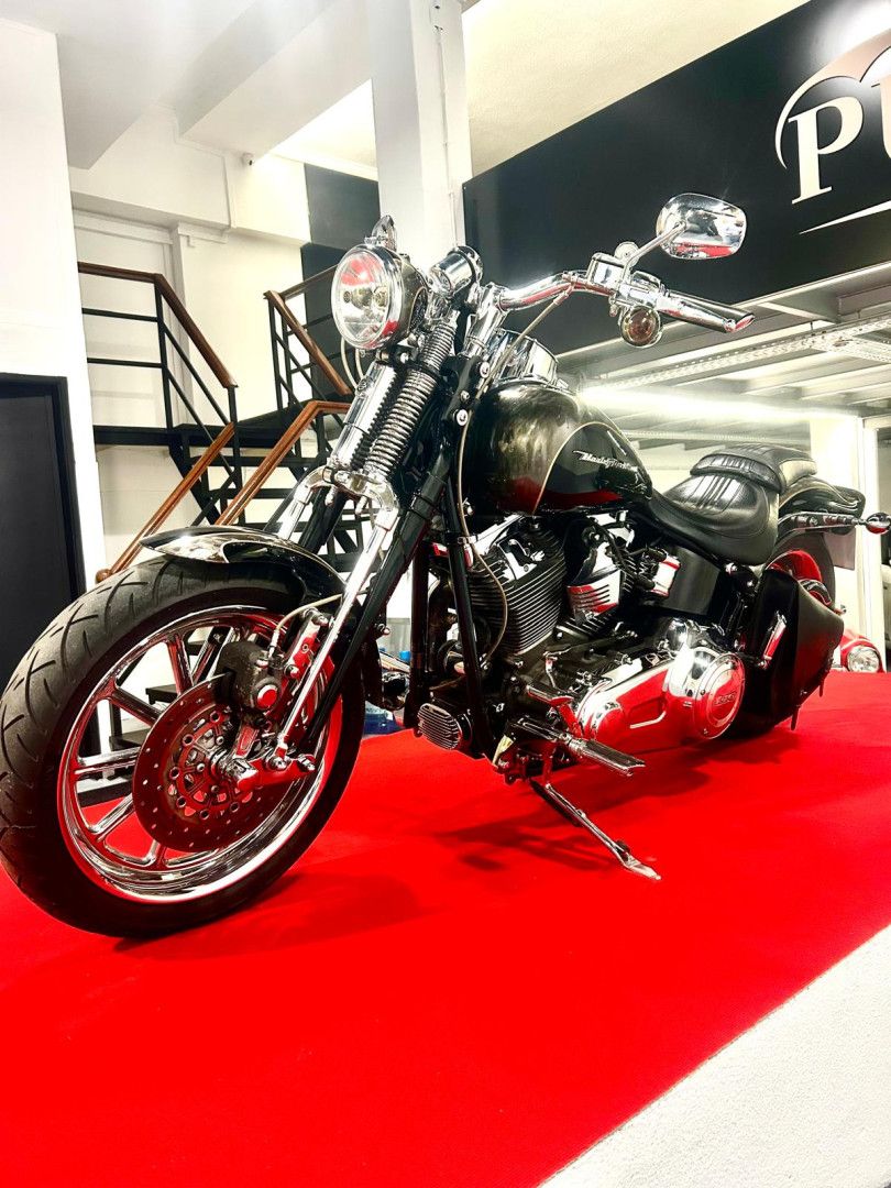 Harley-Davidson Softail