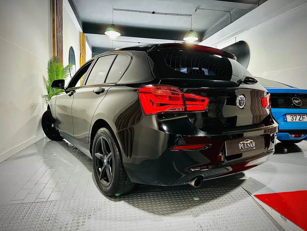 BMW 114