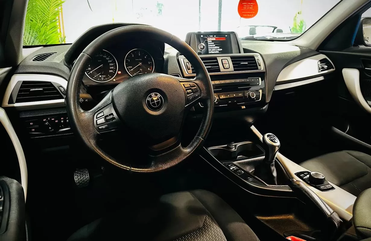 BMW 114