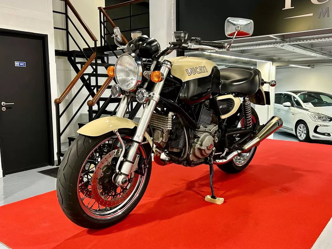 Ducati GT