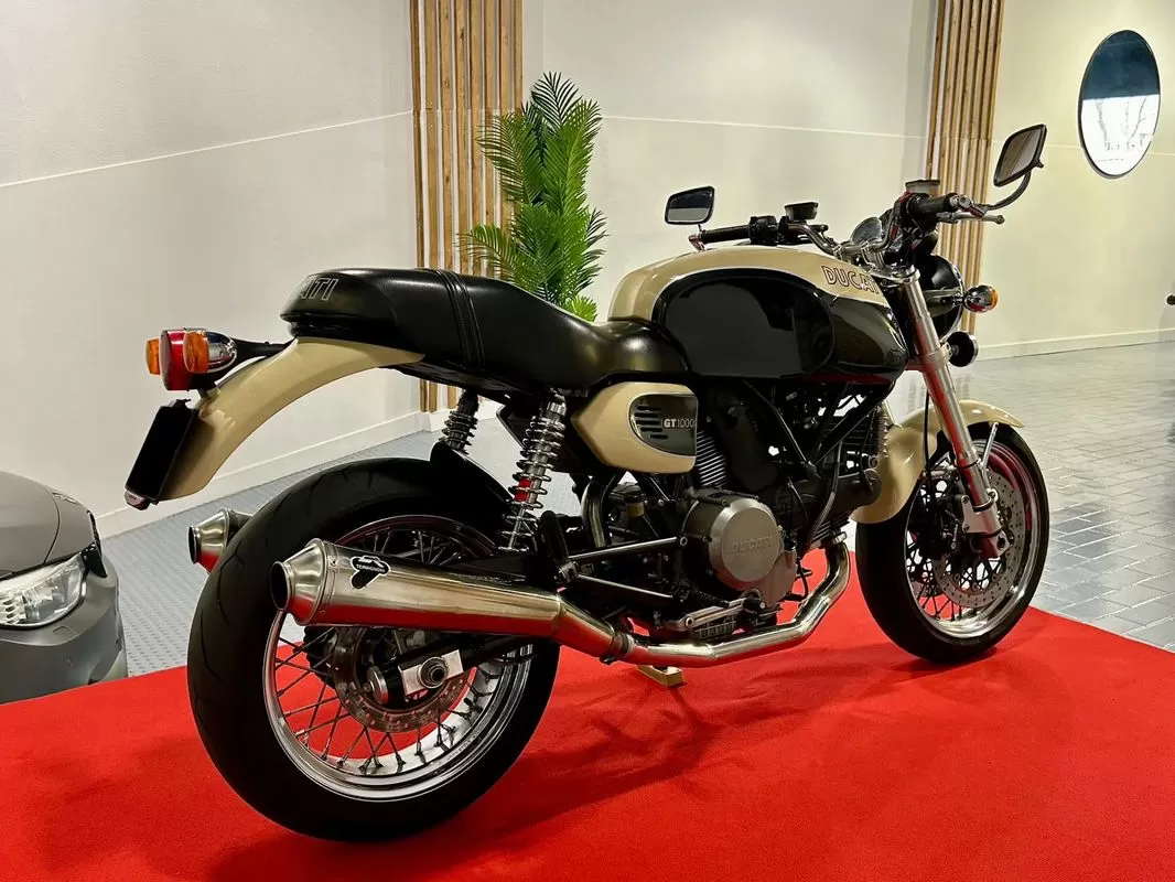 Ducati GT